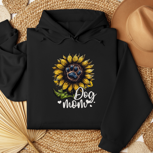 Dog Mom Sunflower Paw Print Shirt Cute Floral Dog Lover Gift Tee for Women Pet Owner T-Shirt Dog Mama Graphic Tee Mothers Day Gift