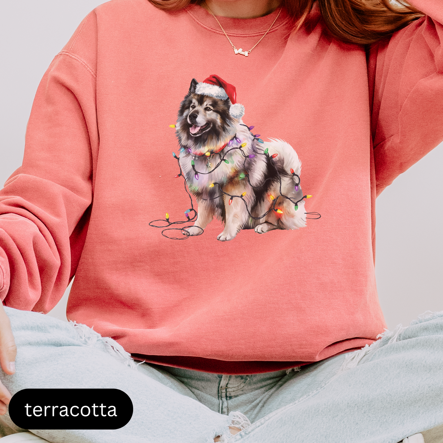 Christmas Keeshond Sweatshirt, Christmas Lights Dog Sweatshirt, Christmas Dog, Keeshond Mom Sweatshirt, Gift for Dog Lover, Keeshond