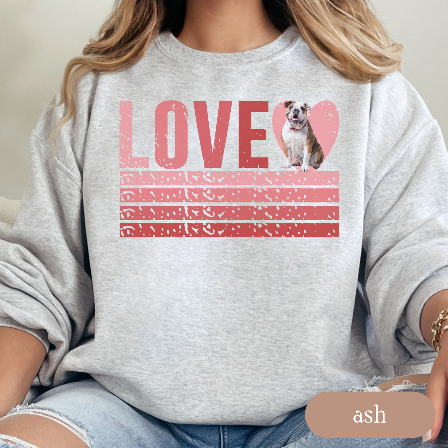 Bulldog Retro Love Sweatshirt, Crewneck Sweatshirt, Vintage Stripe Design, Gift for Dog Lovers, Cozy Unisex Pullover, Winter Fashion