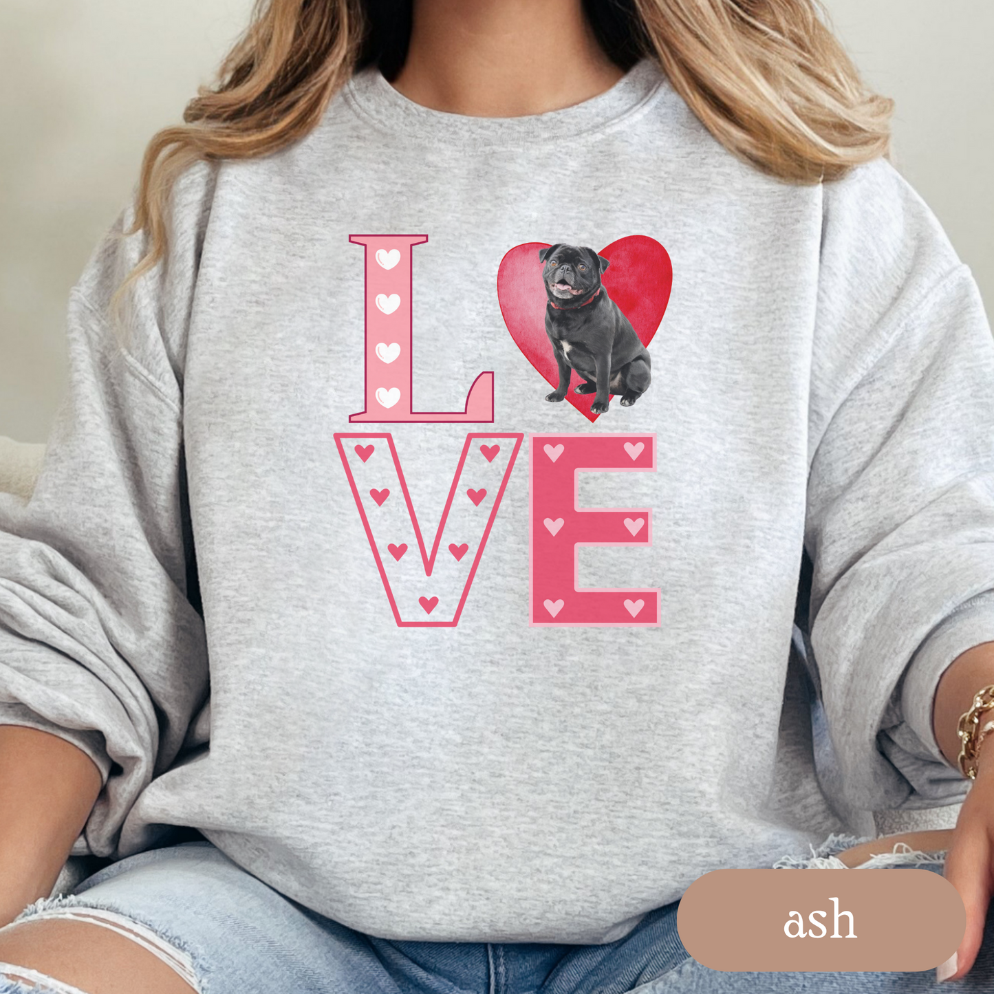 Pug Love Square Sweatshirt, Crewneck Sweatshirt, Vintage Love Design, Gift for Dog Lovers, Cozy Unisex Pullover, Winter Fashion