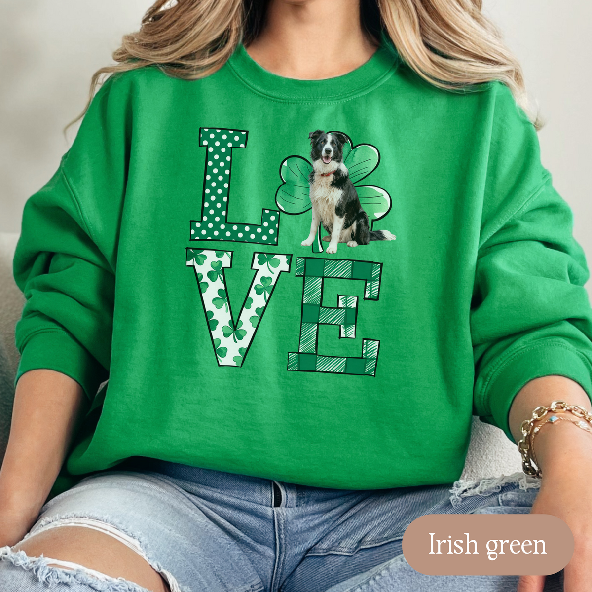 Border Collie Love Shamrock Sweatshirt, St Patricks Day Crewneck Sweatshirt, Irish Gift, Border Collie Lover Apparel, Green Clover Top