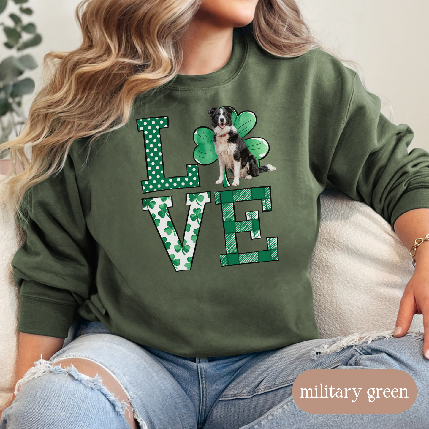 Border Collie Love Shamrock Sweatshirt, St Patricks Day Crewneck Sweatshirt, Irish Gift, Border Collie Lover Apparel, Green Clover Top