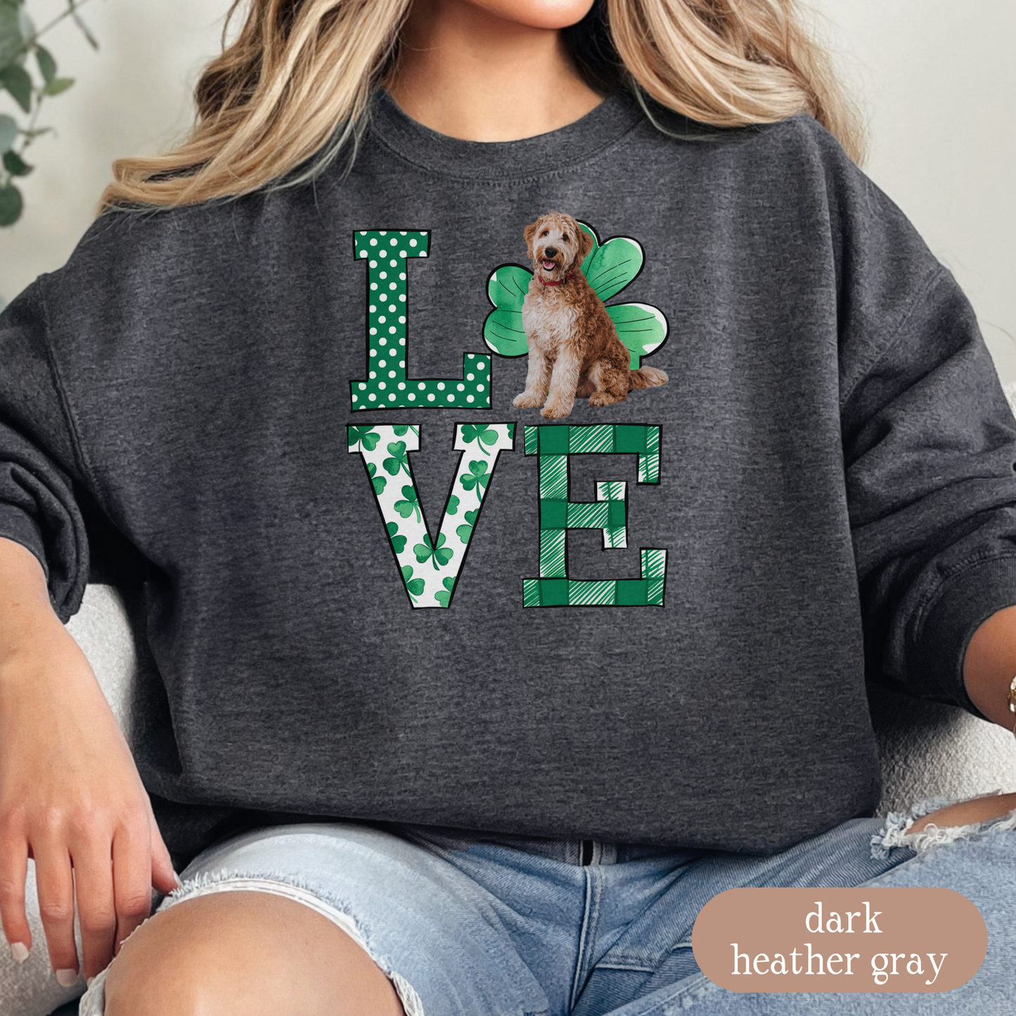Labradoodle Love Shamrock Sweatshirt, St Patricks Day Crewneck Sweatshirt, Irish Gift, Labradoodle Lover Apparel, Green Clover Top