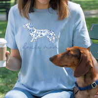 Load image into Gallery viewer, Doxie Mom T-Shirt, Blue Toile Floral Dachshund Design, Cute Gift for Dog Lovers, Comfort Colors Stylish Women&#39;s Tee, Blue Chinoiserie Dog
