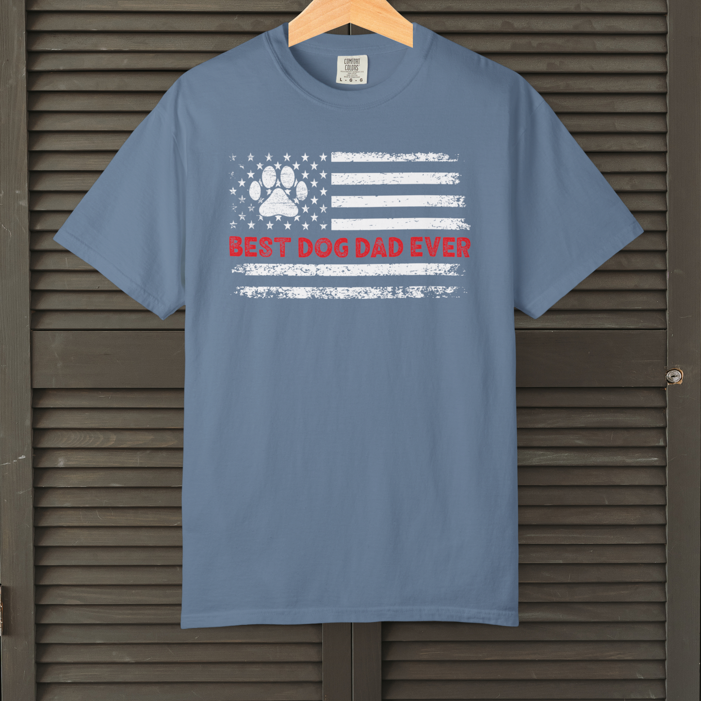 Best Dog Dad Ever Shirt Funny Patriotic Paw Print Tee for Proud Dog Lovers, Father's Day Gift from the Dog
