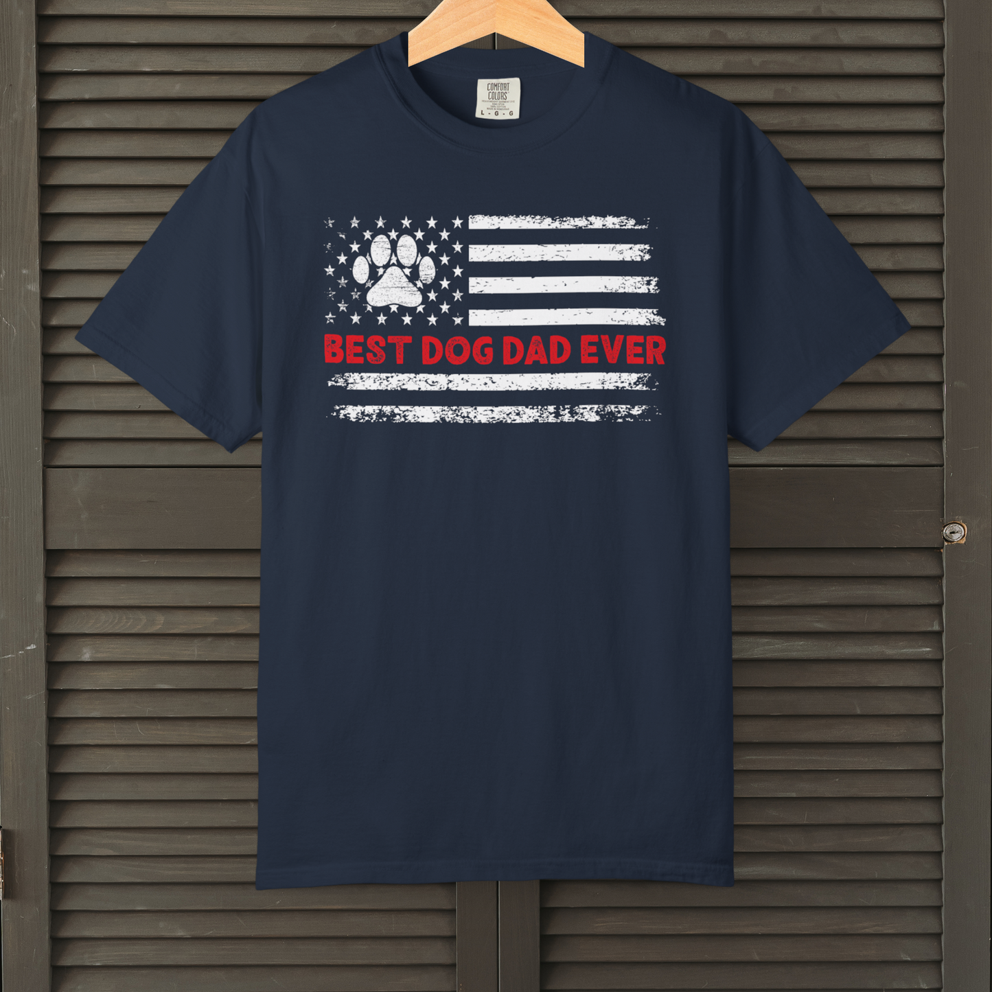 Best Dog Dad Ever Shirt Funny Patriotic Paw Print Tee for Proud Dog Lovers, Father's Day Gift from the Dog