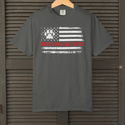 Best Dog Dad Ever Shirt Funny Patriotic Paw Print Tee for Proud Dog Lovers, Father's Day Gift from the Dog