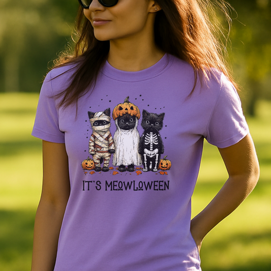 Halloween Cats in Costumes Tee