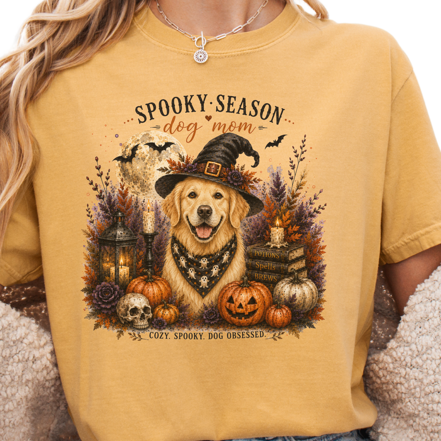 Golden Retriever Spooky Season Dog Mom Halloween Shirt