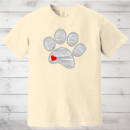 Sketched Paw Print Heart T-Shirt – Minimalist Dog Lover Tee with Cute Red Heart Design
