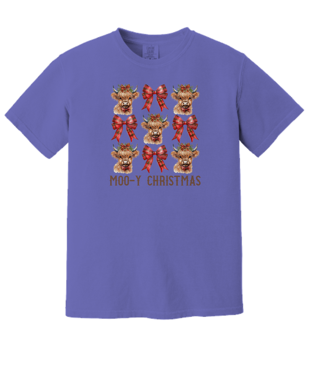 Christmas Cow Shirt, Coquette Cow Shirt, Cow Women Shirt, Cow Lover Shirt, Christmas Shirt, Highland Cow Tee, Farm Xmas