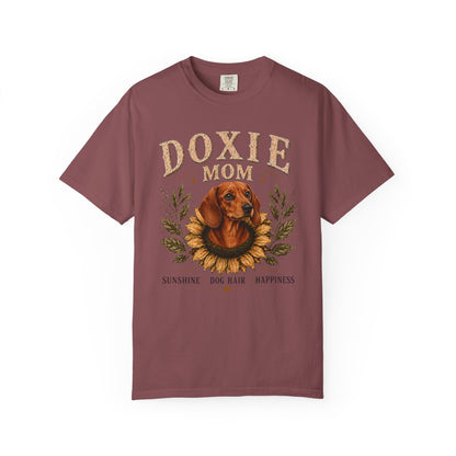 Red Dachshund Mom Shirt, Doxie Sunflower Tee, Vintage Wiener Dog Lover Gift